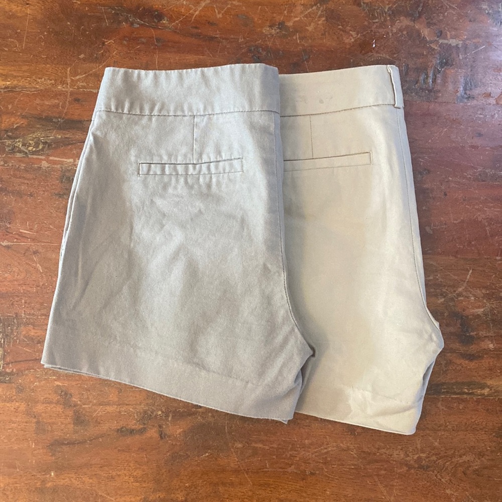 Women’s Banana Republic shorts